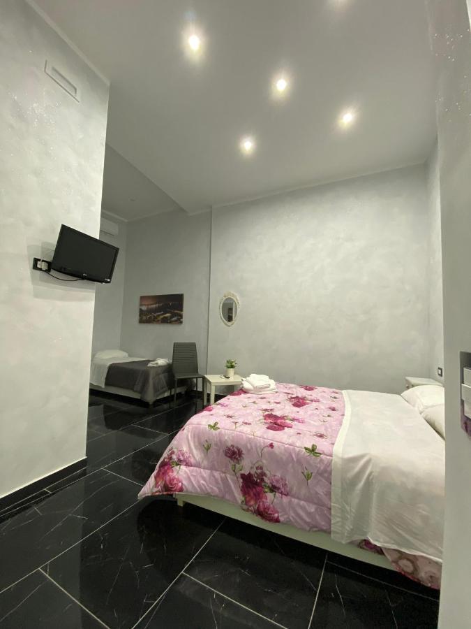 Savastano House Hotel Наполи Екстериор снимка